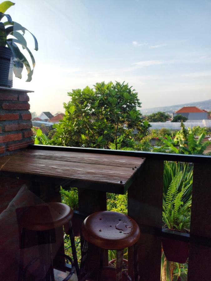 Bliss Family Cottage Batu Buitenkant foto